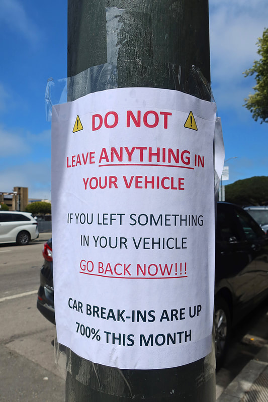sign saying not to leave anything in car