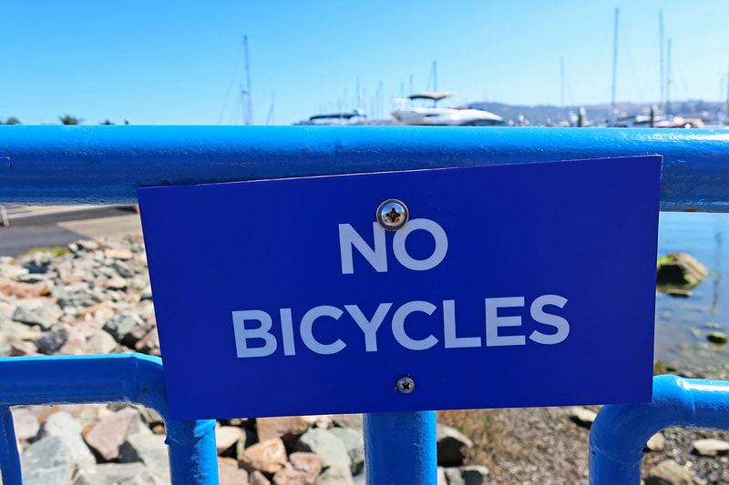 no bicycles sign